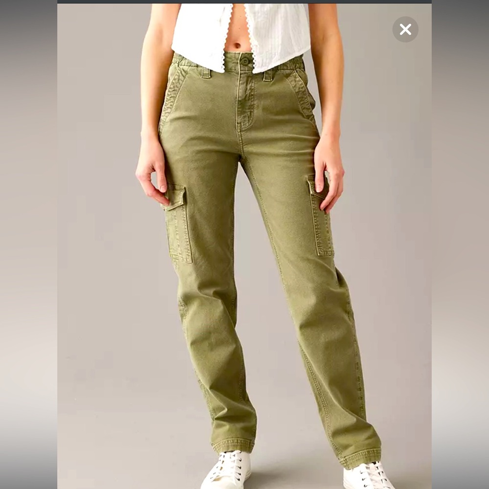 AE Stretch Cargo Pants